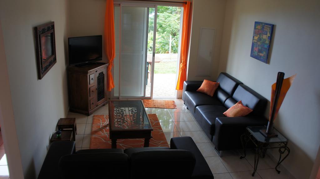Sainte-Clotilde Les Bungalows Du Mont-Auban חדר תמונה