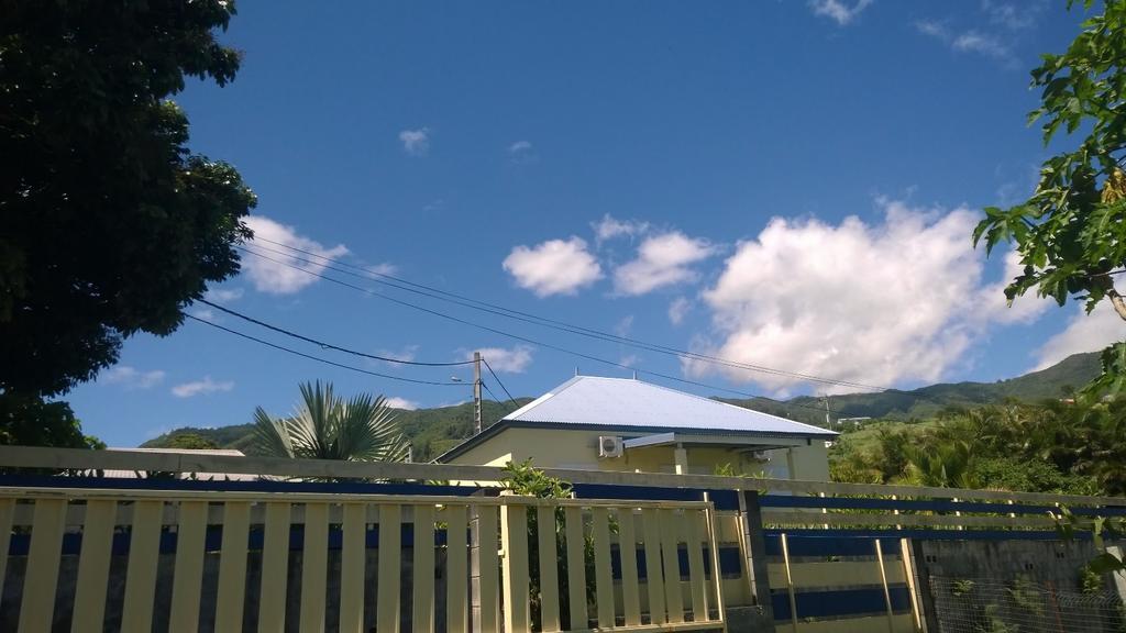 Sainte-Clotilde Les Bungalows Du Mont-Auban מראה חיצוני תמונה