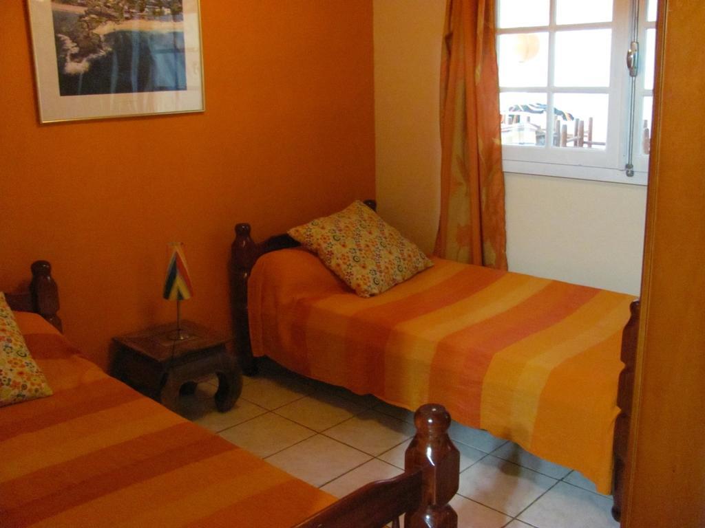 Sainte-Clotilde Les Bungalows Du Mont-Auban מראה חיצוני תמונה